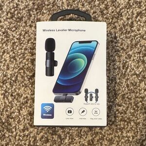 Wireless Lavalier Microphone for Smartphones - Black